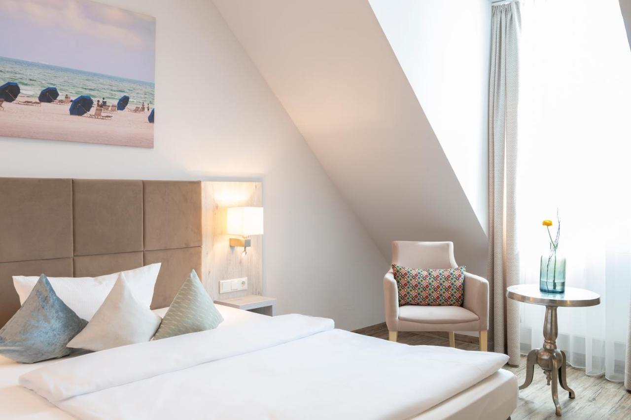 אדלסדורף Landhotel 3Kronen מראה חיצוני תמונה