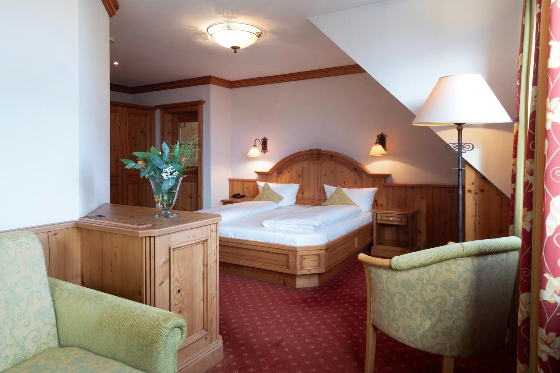 אדלסדורף Landhotel 3Kronen מראה חיצוני תמונה