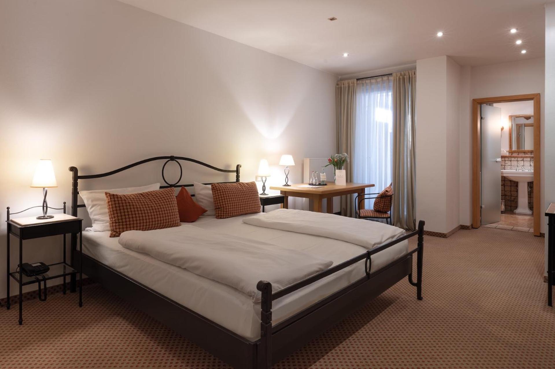 אדלסדורף Landhotel 3Kronen מראה חיצוני תמונה