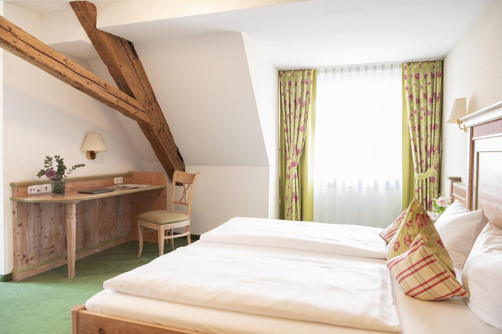 אדלסדורף Landhotel 3Kronen מראה חיצוני תמונה