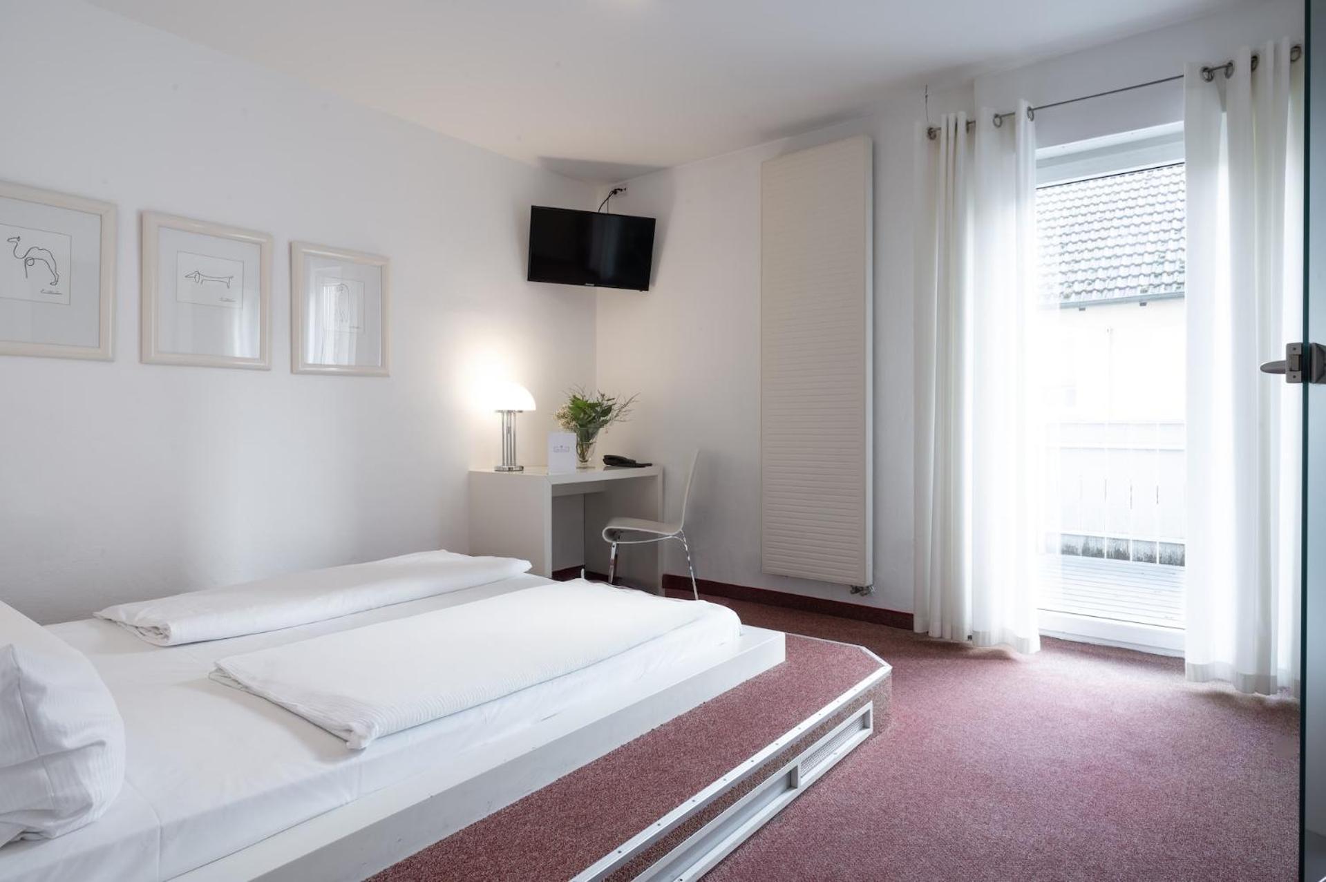 אדלסדורף Landhotel 3Kronen מראה חיצוני תמונה